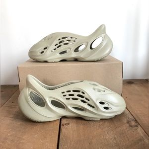 Yeezy foam runner, yzy foam rnr